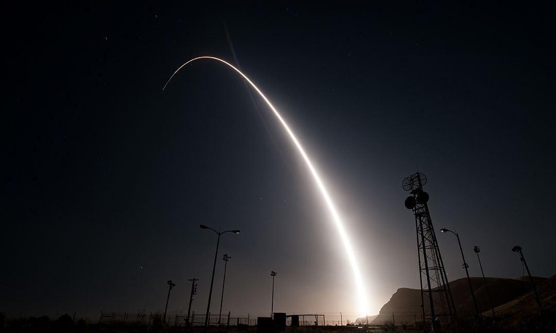 中国空军实力超预期,迈向新时代的蓝天守护者,中国空军实力飞跃,新时代蓝天守护者的壮丽征程