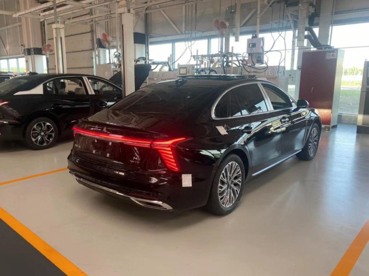 红旗22与红旗16,哪一款防空导弹系统更为先进?,红旗22与红旗16防空导弹系统,哪款更先进?