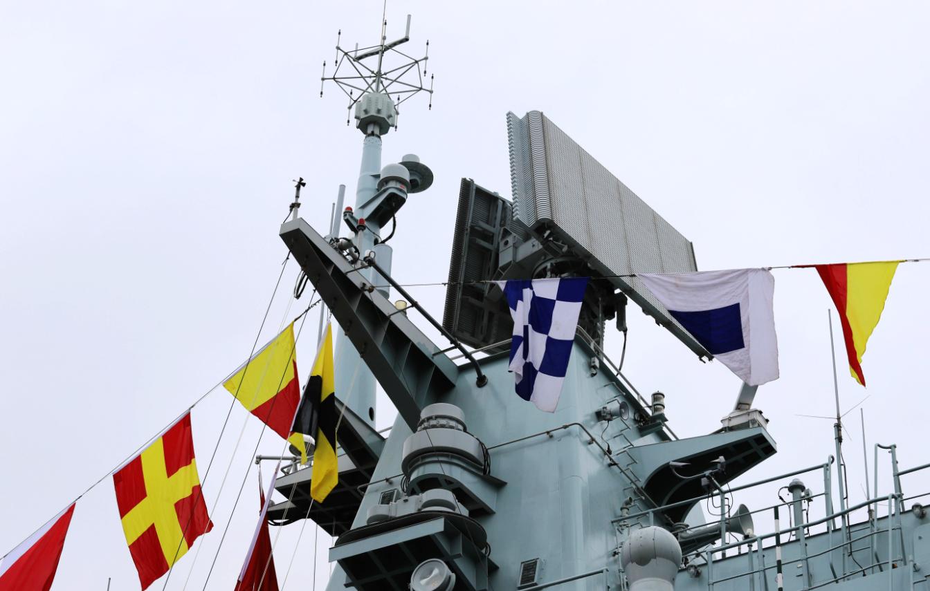 揭秘中国海军新锐战舰,051C型驱逐舰的详细参数解析,中国海军新锐战舰揭秘,051C型驱逐舰详细参数解析