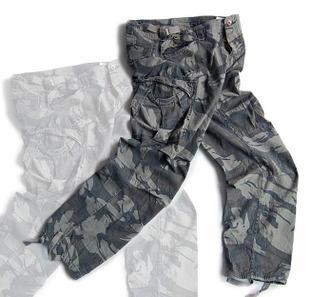 星空迷彩服购买指南,寻找独特风格的时尚选择,星空迷彩服购买指南,独特风格的时尚之选