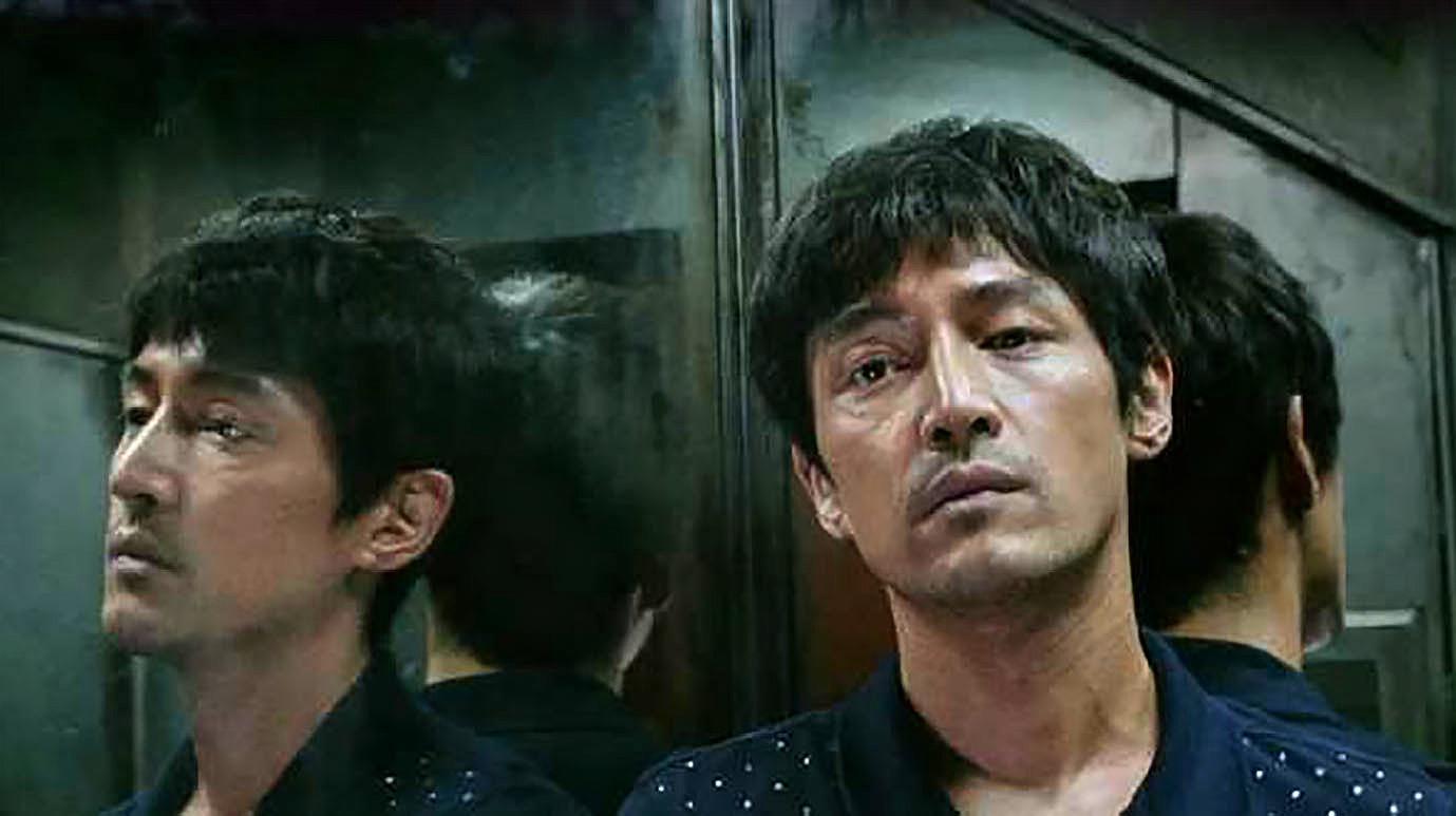 2010年的军事冲突,全球视角下的观察与解析,全球视角下的2010年军事冲突观察与解析