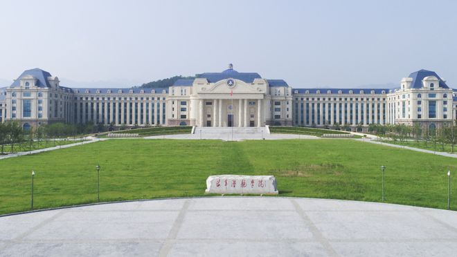 解放军海军潜艇学院的辉煌历程与未来展望,解放军海军潜艇学院,辉煌历程与未来展望