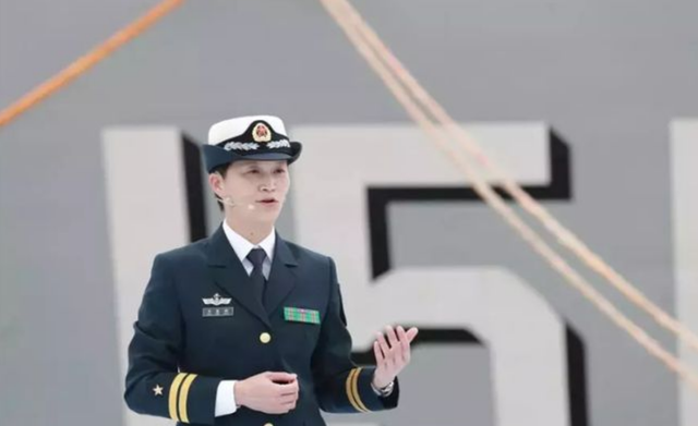 郑州舰舰长韦晓慧,一位领航者的壮志与情怀,郑州舰舰长韦晓慧,领航者的壮志与英雄情怀