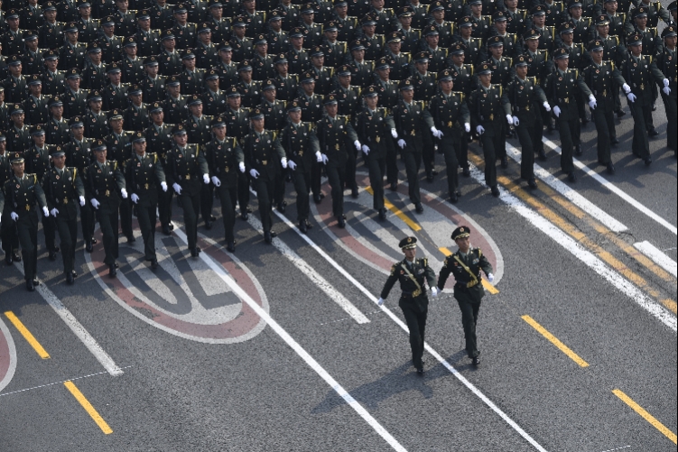 阅兵方阵走路视频,展现军威与荣耀的瞬间,阅兵方阵威武行走,瞬间展现军威与荣耀