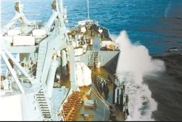 海军121舰艇,捍卫海洋,展现大国力量,海军121舰艇,展现大国力量,捍卫海洋荣耀