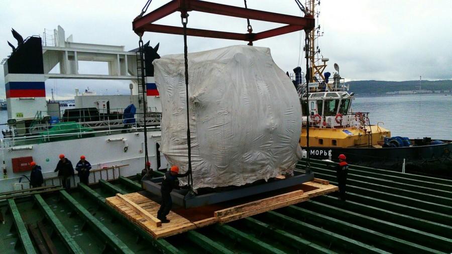 国产航母甲板钢板厚度揭秘,科技强国的新里程碑,揭秘国产航母甲板钢板厚度,科技强国新里程碑