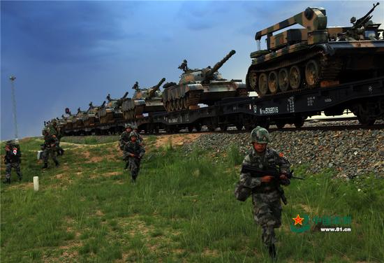 朱日和练兵,锻造新时代强军之魂,朱日和练兵,锻造新时代强军之魂的壮丽篇章