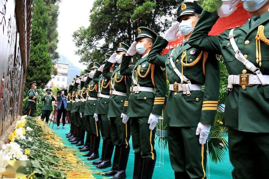 武警部队政委刘，坚定信念，砥砺前行，武警部队政委刘砥砺前行，坚定信念铸就辉煌