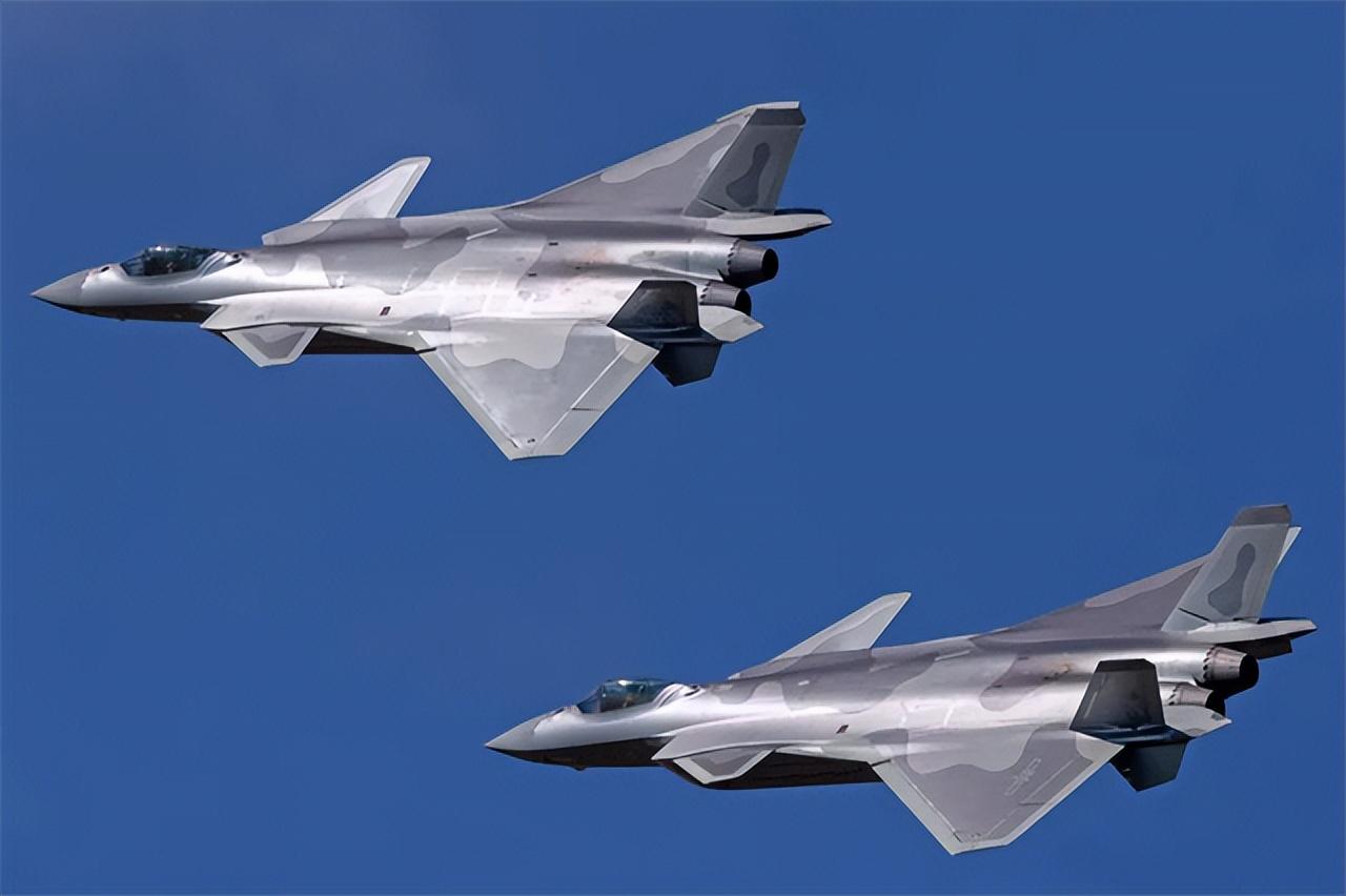 歼-20的主要作用,中国空中力量的核心支柱,歼-20,中国空中力量的核心支柱与战略利刃