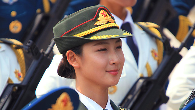 三军女仪仗队图片，展现女性力量与荣耀的壮丽画卷，三军女仪仗队壮丽图片展示，女性力量与荣耀的辉煌瞬间