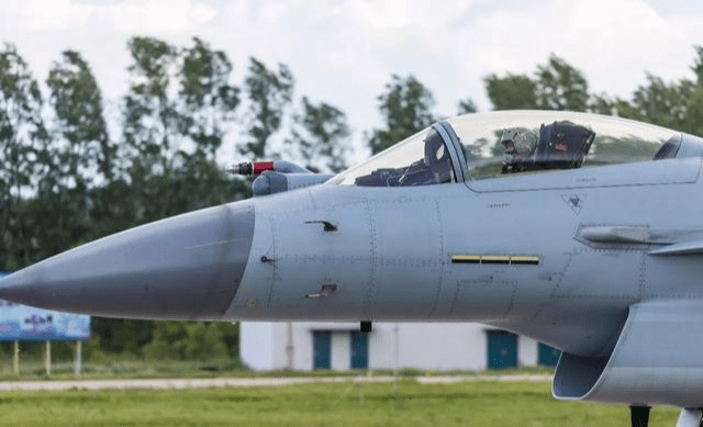 歼-10战斗机原理深度解析，歼-10战斗机原理深度探究