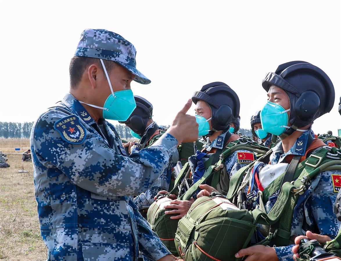 中国最厉害的空降部队,荣耀与使命的象征,中国顶尖空降部队,荣耀与使命的骄傲体现