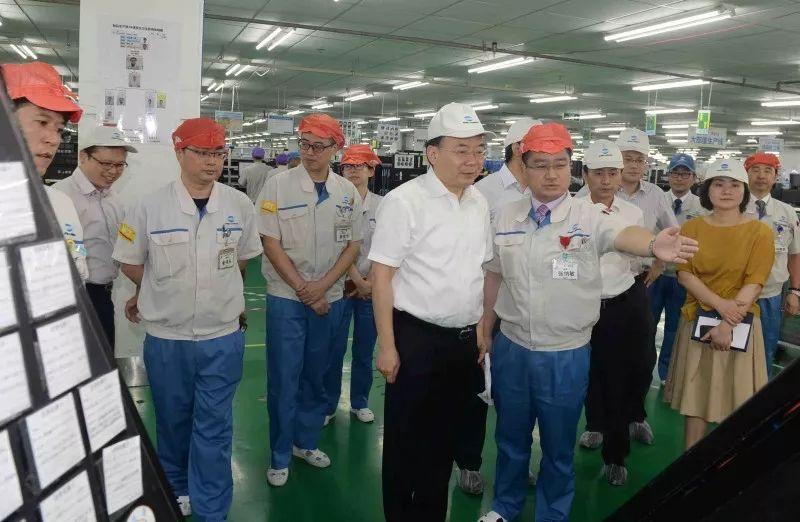 中美贸易摩擦,挑战与机遇并存,中美贸易摩擦,挑战与机遇并存