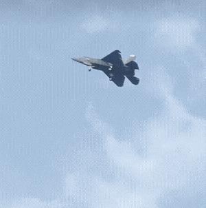 中国第六代战斗机试飞成功,探索未来空中力量的新篇章,中国第六代战斗机试飞成功,开启未来空中力量新篇章