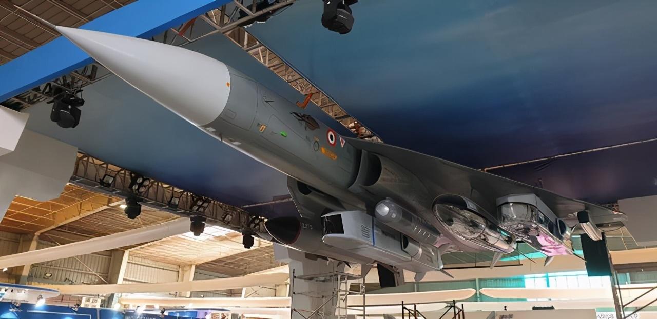 国产教练机概述，种类与特点，国产教练机概述，种类、特点全解析