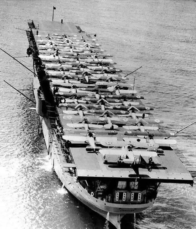 二战航空母舰,战争中的海上霸主,二战航空母舰,战争中的海上霸主霸主地位揭秘