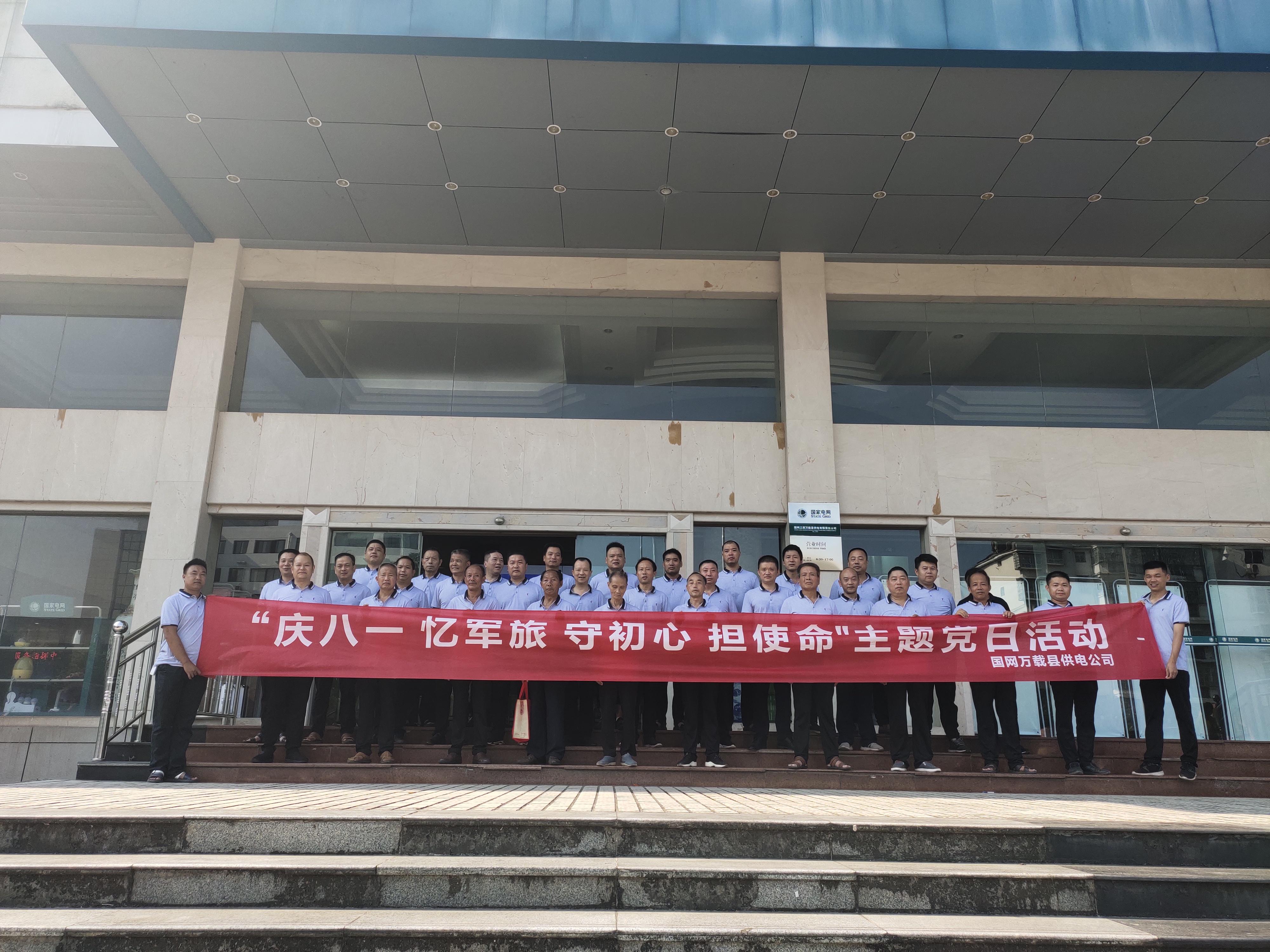 军旅主题图片大全集,荣耀与牺牲的象征,军旅主题图片集,荣耀与牺牲的永恒象征