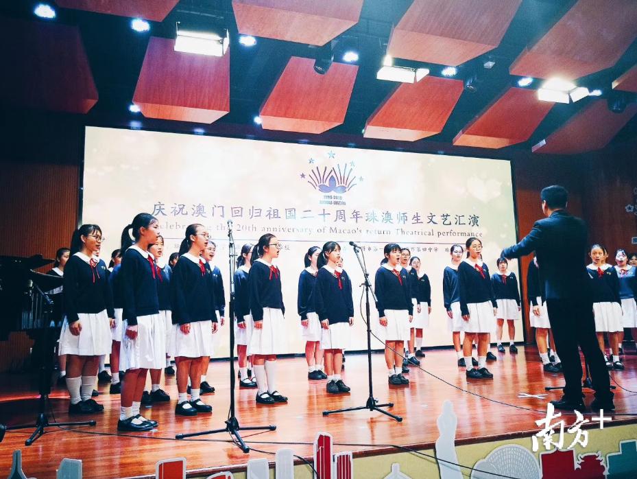 澳门最快开奖号码三中三,揭秘彩票背后的秘密,澳门彩票揭秘,探寻最快开奖号码三中三的奥秘