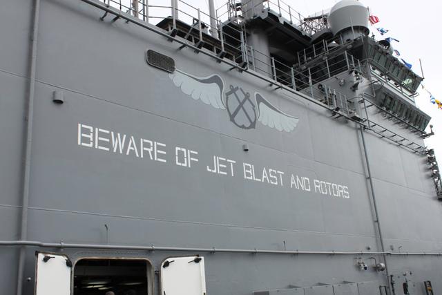 黄蜂级两栖攻击舰的燃油携带能力探究,黄蜂级两栖攻击舰燃油携带能力分析