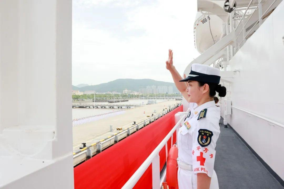 和平使命电视剧免费观看,展现真实与感人的故事,和平使命电视剧免费在线观看,真实感人的故事呈现