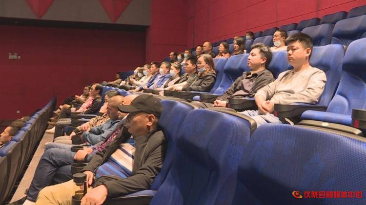 长津湖战役的背景故事,二战中的关键战役与民族精神,长津湖战役,二战关键战役与民族精神的辉煌篇章