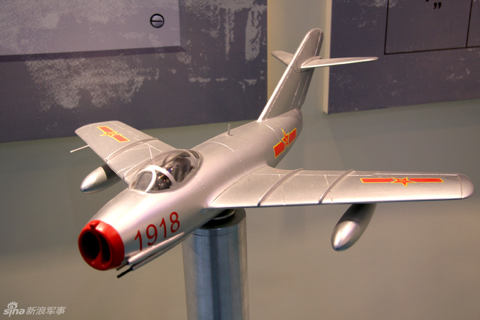 朝鲜空军主力战机图片展示及其影响力分析,朝鲜空军主力战机图片展示与影响力分析