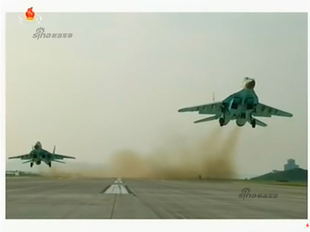 朝鲜空军主力战机图片展示及其影响力分析,朝鲜空军主力战机图片展示与影响力分析