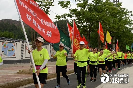定南今日瞩目,重大新闻震撼发布,定南今日瞩目,重大新闻震撼发布,引发广泛关注
