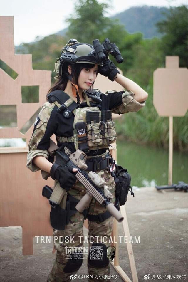 军事COS，深度探索与表达的艺术，军事COS，深度探索与艺术的表达之道