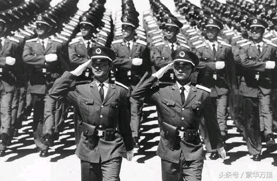 一个兵团究竟有多少兵力？探究现代军事组织的规模与结构，揭秘现代军事组织规模与结构，一个兵团究竟有多少兵力？