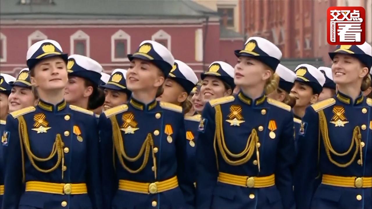 中国女兵仪仗队