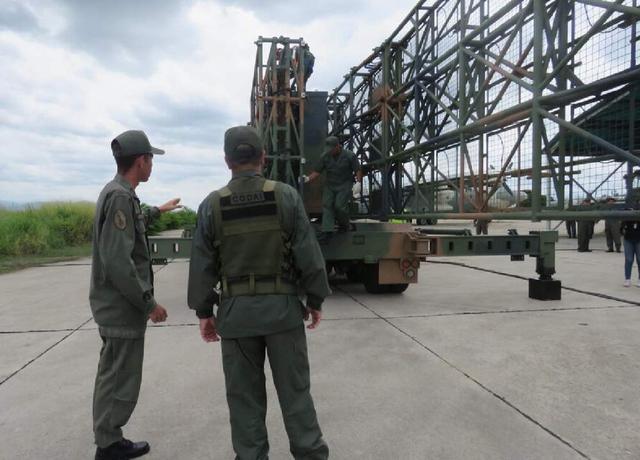 世界上第一架隐形飞机，探索神秘科技与军事革命的里程碑，探索神秘科技与军事革命，世界首架隐形飞机的里程碑