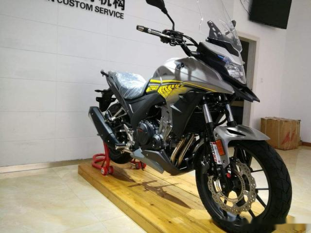 恒舰250与开禧150,两款摩托车的独特魅力与比较分析,恒舰250与开禧150摩托车,独特魅力与比较分析概览