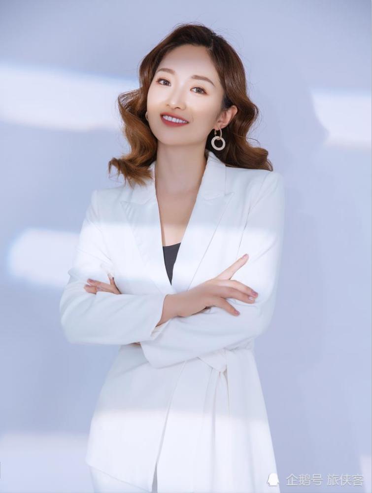 国防频道的女主持人,声音与力量的独特融合,国防频道女主持人,声音与力量的魅力融合