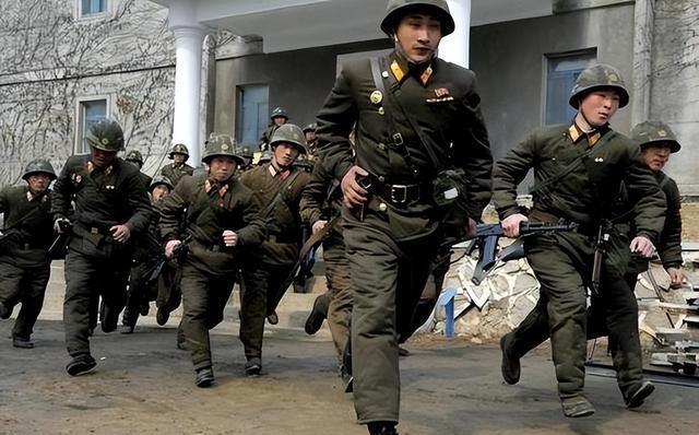 关于青岛海域举行大规模军演,最新消息与深度解读(XXXX年XX月XX日),青岛海域大规模军演最新消息及深度解读(XXXX年XX月XX日)