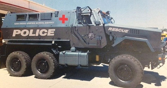 美军装备车,技术革新与战斗力提升的象征,美军装备车,技术革新与战斗力飙升的标志