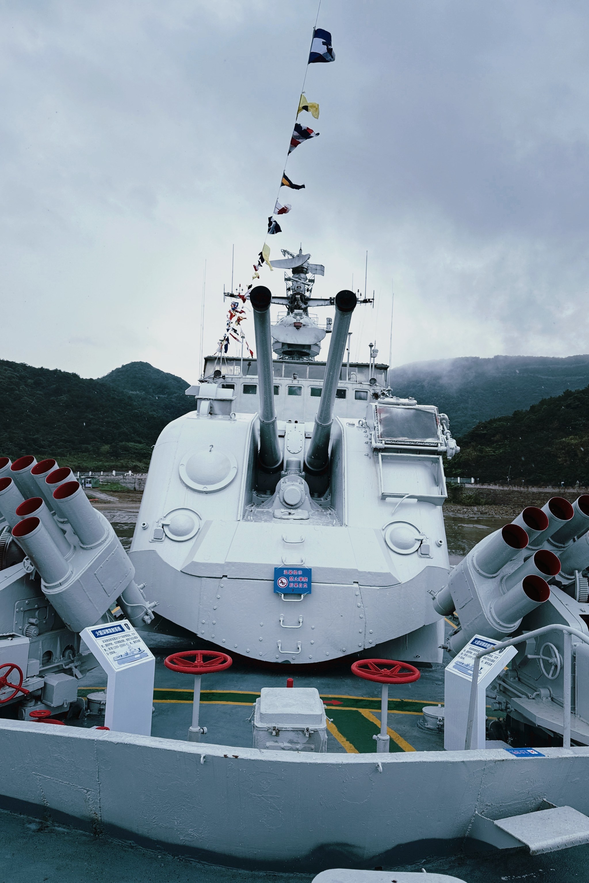 探索之旅,访问中国海军的骄傲——南京舰(舷号,131),探访中国海军骄傲,南京舰(舷号,131)探索之旅