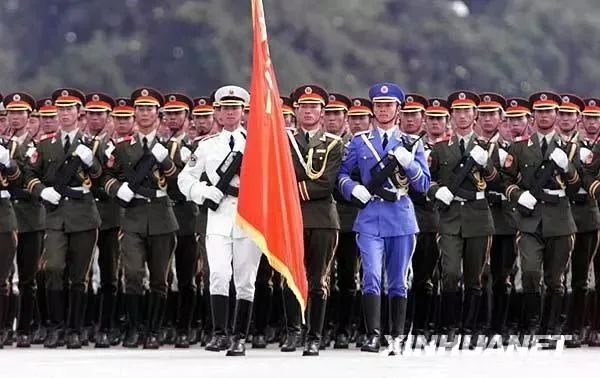 2019阅兵式中的三军仪仗队,荣耀与力量的展现,荣耀与力量的展现,2019阅兵式中的三军仪仗队风采