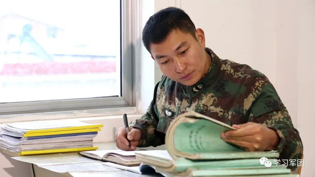 探索长剑20巡航导弹,图片与解析,长剑-20巡航导弹深度解析,图片与特点探究