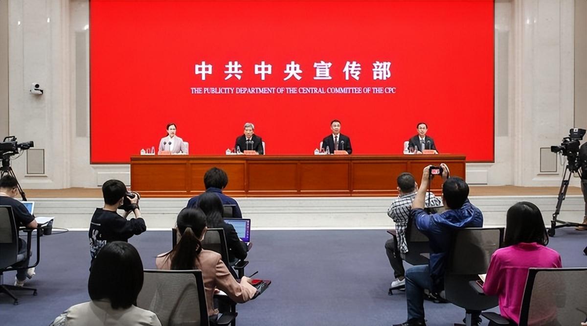 今日新闻内容摘抄与深度解读,今日新闻摘抄与深度解读摘要标题,今日时事新闻概览及深度剖析