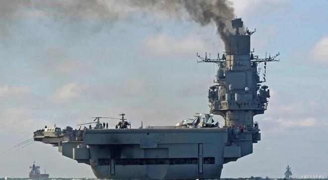 俄罗斯新建航母，探索未来海战的新篇章，俄罗斯新建航母揭幕，开启未来海战新篇章