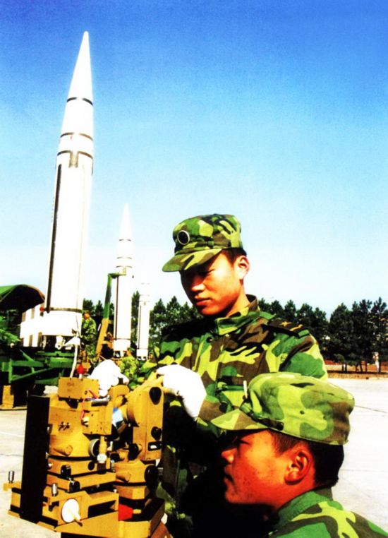 二炮部队所属军种及其在中国国防建设中的重要地位，二炮部队所属军种及其在国防建设中的关键作用