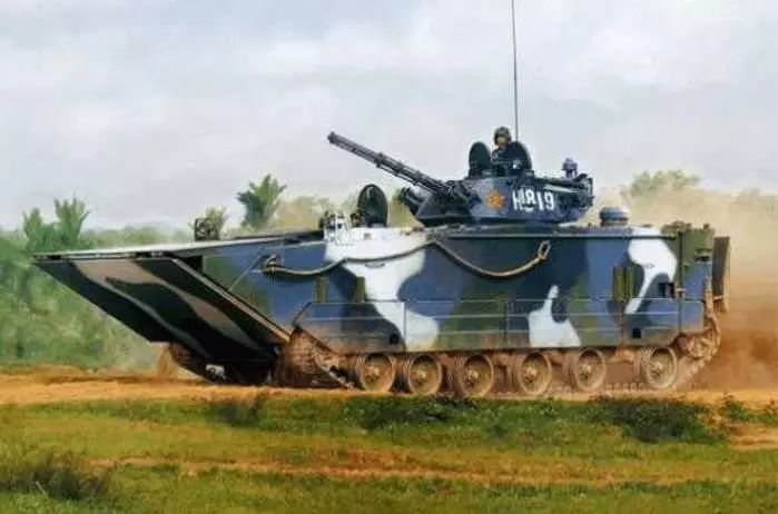 ZBD04式步战车的战斗重量及其在现代战争中的作用，ZBD04式步战车的战斗重量与现代战争中的关键作用分析