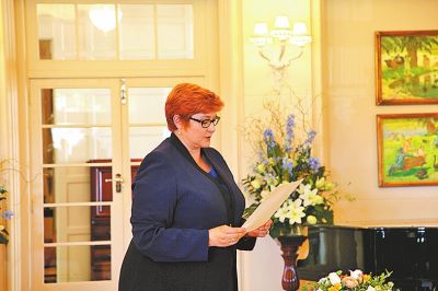 澳大利亚现任国防部长，领导国防力量，塑造国家安全战略，澳大利亚国防部长，塑造国家安全战略，引领国防力量发展