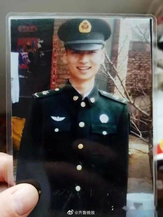 肖思远和那个女孩,一段跨越时空的情感故事,跨越时空的情感传奇,肖思远与女孩的动人故事