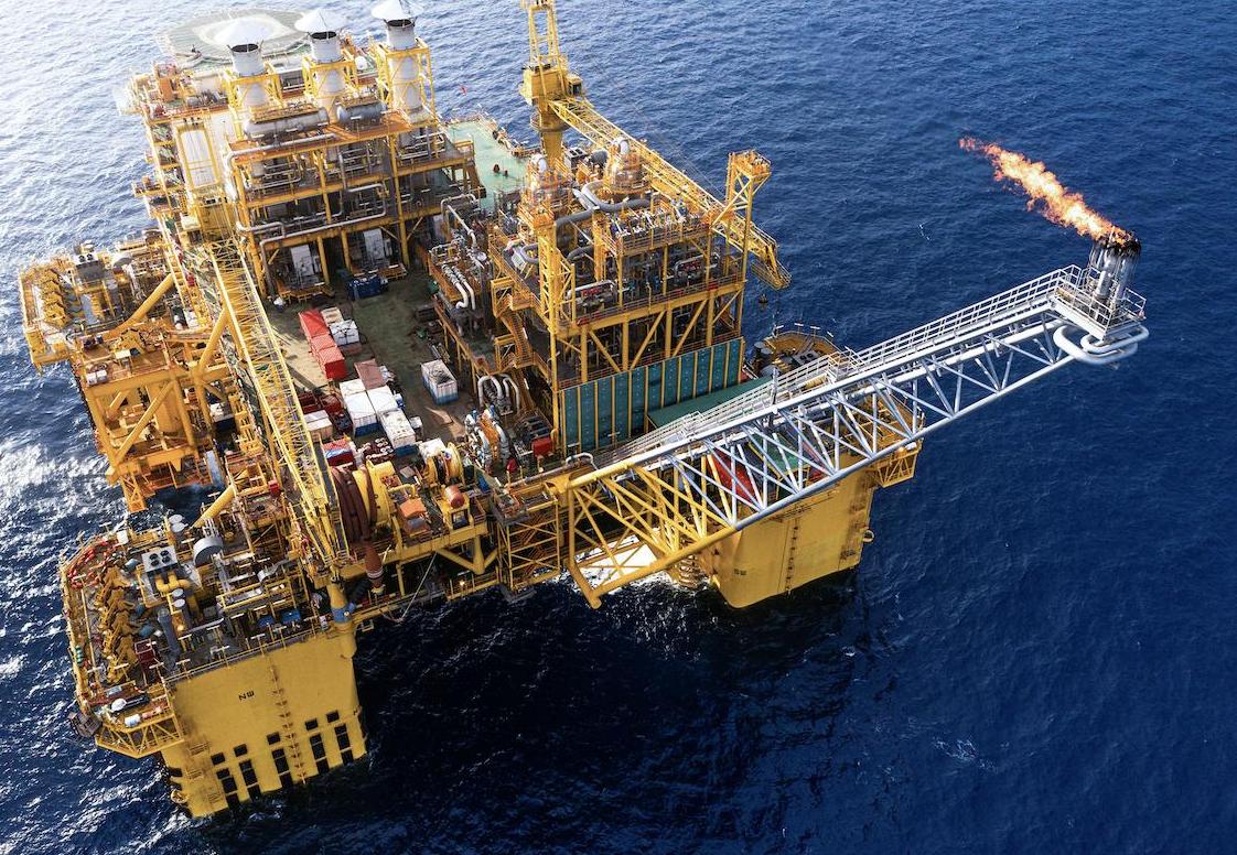 现代航母排水量,揭示其重要性及其发展趋势,现代航母排水量与未来发展趋势,揭示其重要性及展望