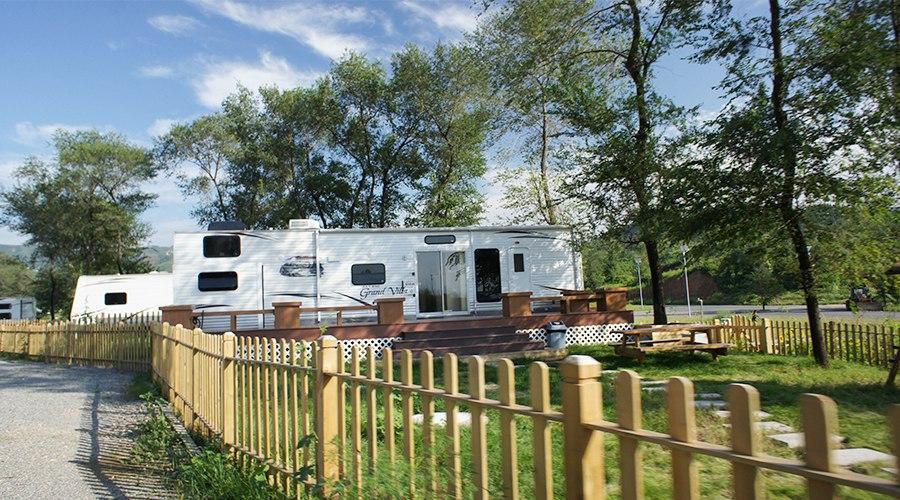 驻港部队的几个营区,展现军威与使命,驻港部队营区展现军威与神圣使命