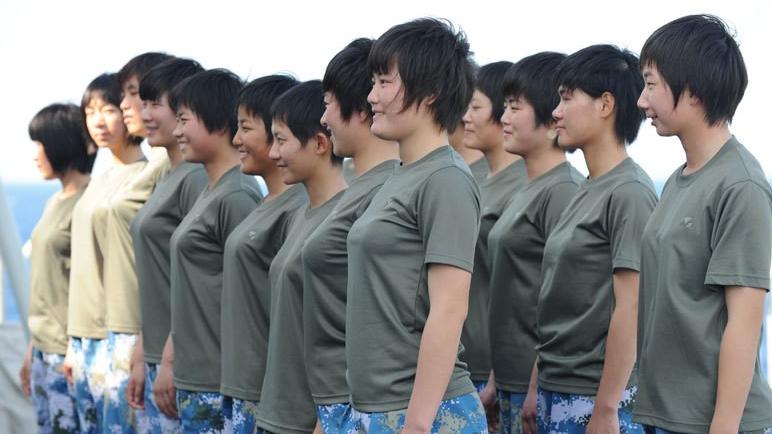 海军女子陆战队，新时代的女性力量，海军女子陆战队，新时代女性力量的璀璨闪耀