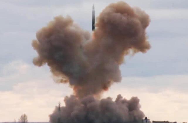 DF-21D导弹，揭秘中国新型反舰导弹的百科知识，揭秘中国新型反舰导弹DF-21D的百科知识