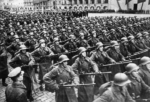 德军中央集团军群的崛起与衰落,二战中的荣耀与悲剧,德军中央集团军群的兴衰,二战荣耀与悲剧的历程